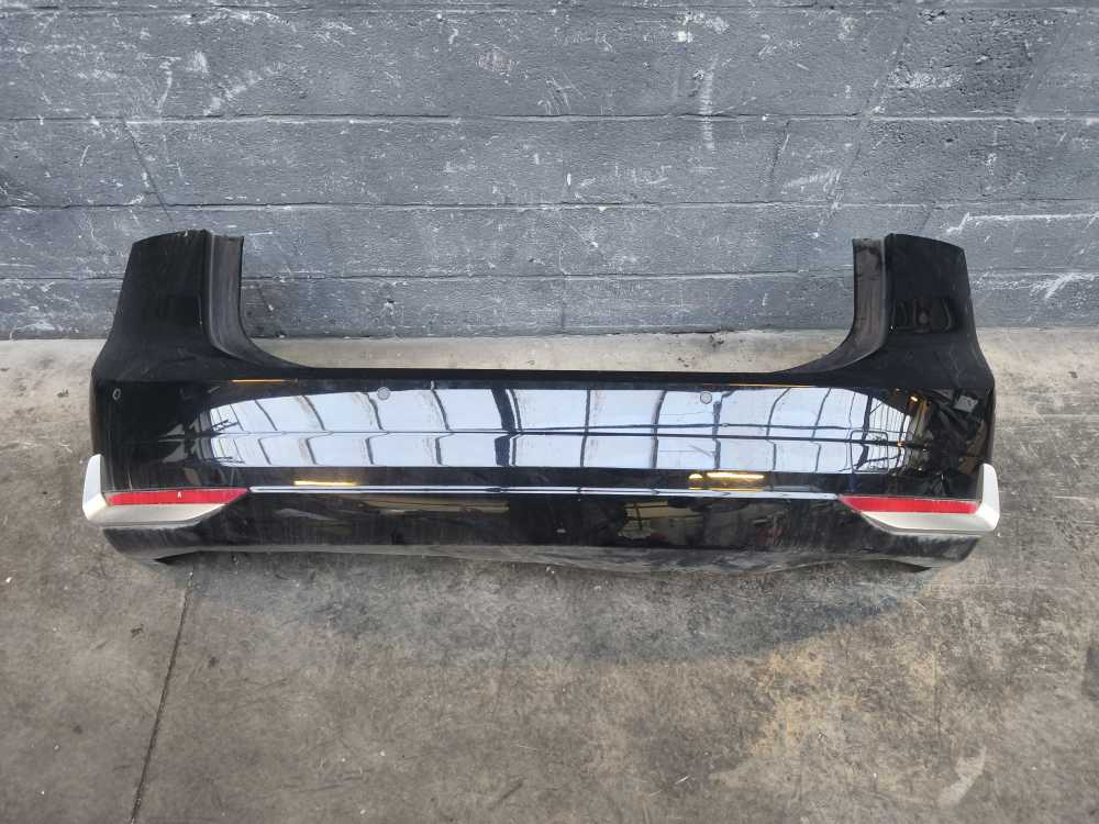 PARE CHOC ARRIERE BMW - Vue 1